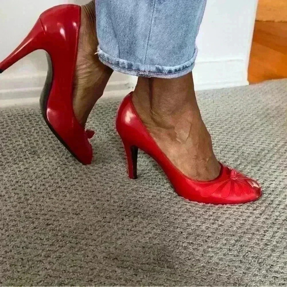 Vintage Marc Jacob Red heels in good condition Size 8.5 - Picture 2 of 9